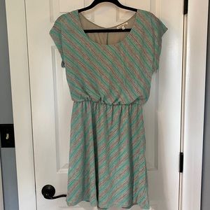 💚🤍 Charlotte Russe Dress 🤍💚